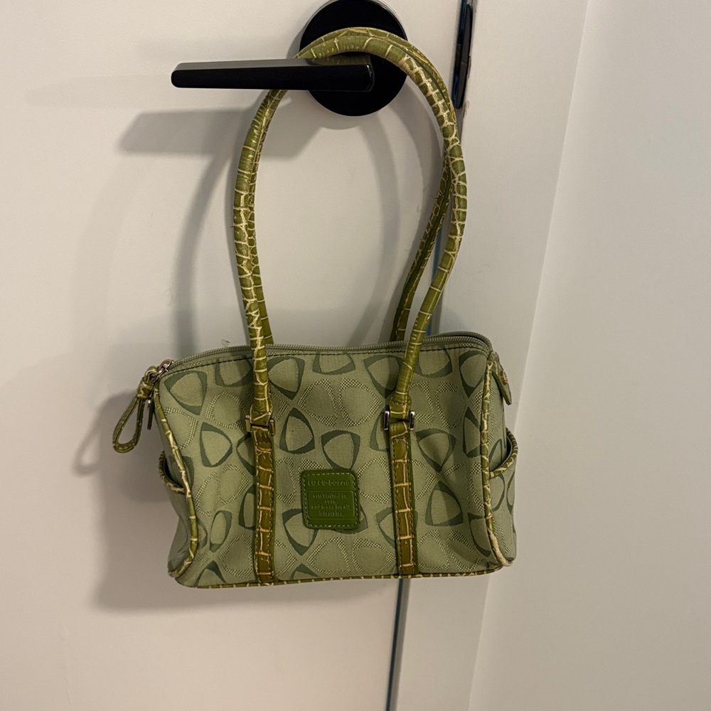 Lime green LIZ CLAIRBORNE Stachel bag